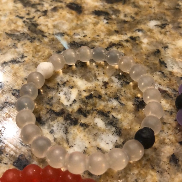 Lokai bundle - Picture 3 of 4